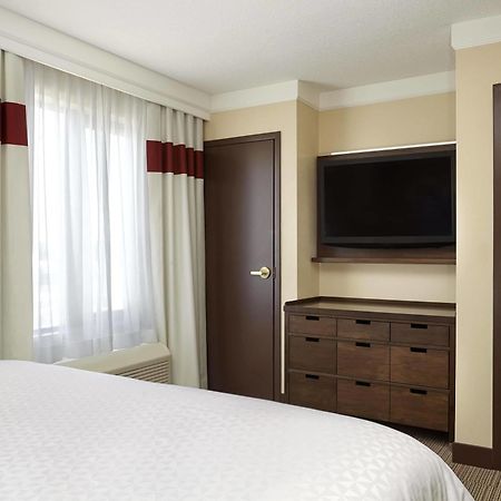 Four Points By Sheraton Kitchener-Waterloo Exteriér fotografie