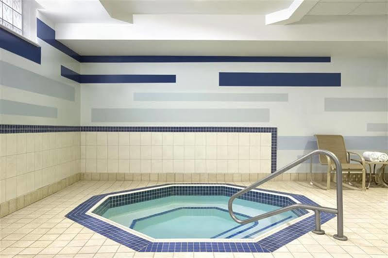 Four Points By Sheraton Kitchener-Waterloo Exteriér fotografie