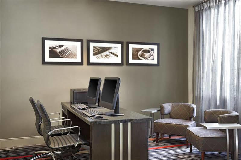 Four Points By Sheraton Kitchener-Waterloo Exteriér fotografie